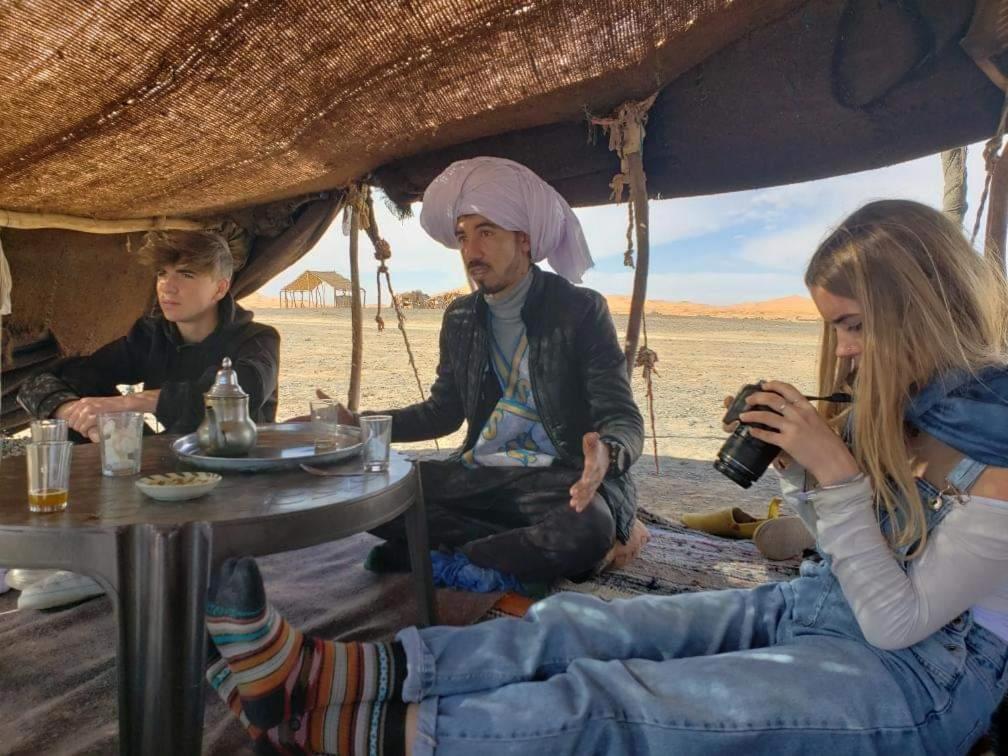 Sahara House Hotell Merzouga Eksteriør bilde