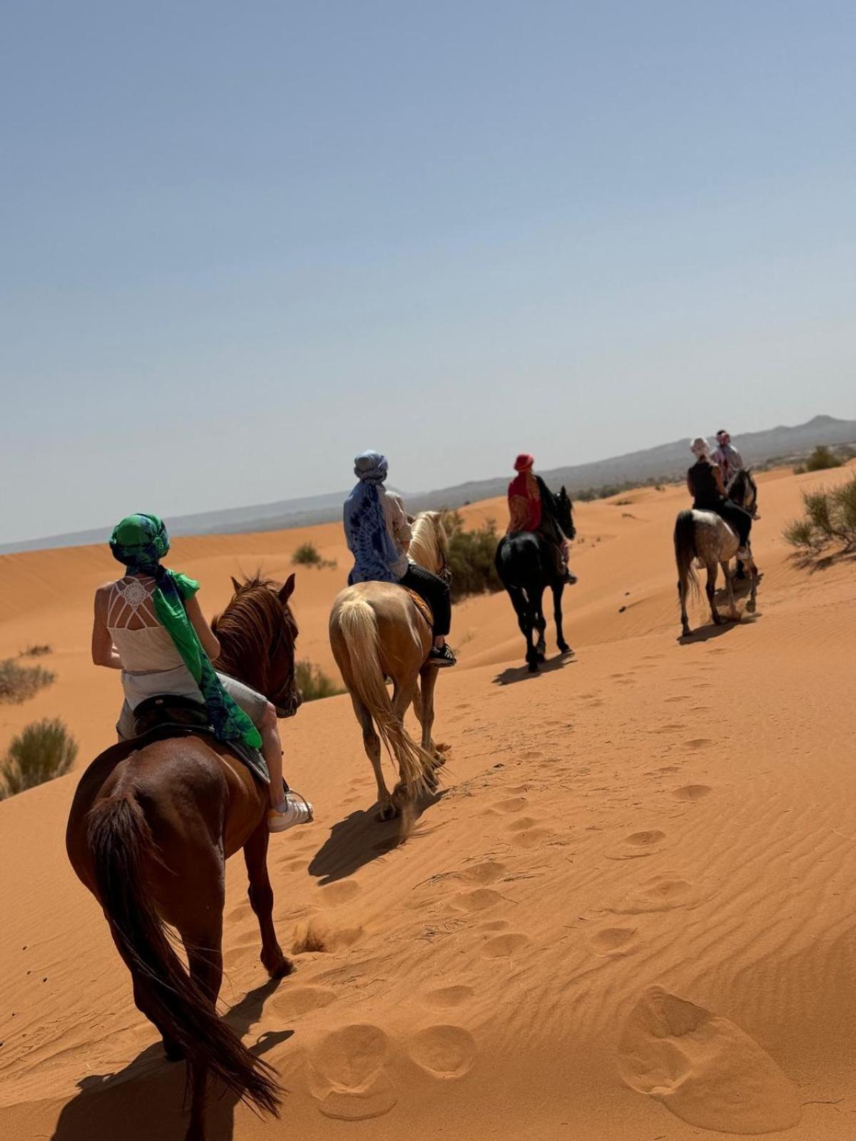 Sahara House Hotell Merzouga Eksteriør bilde